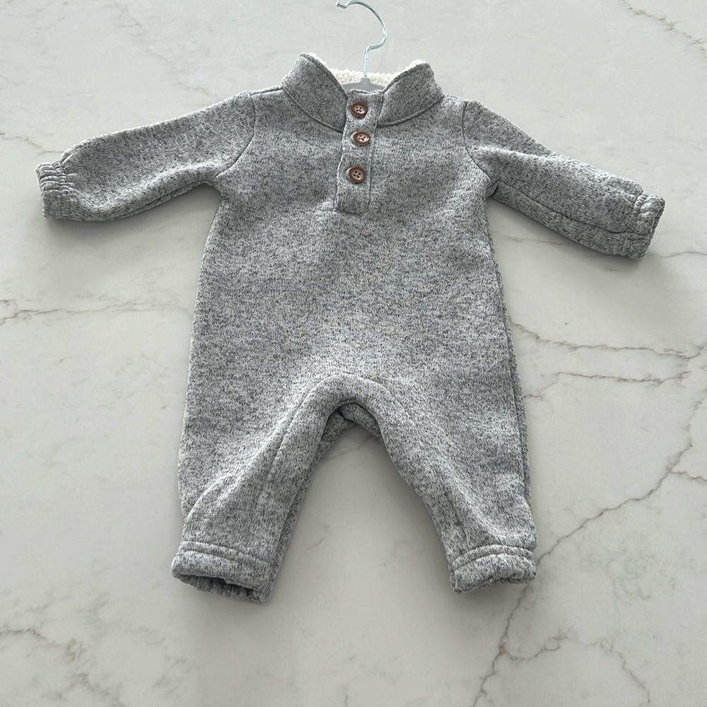 Newborn Carter’s Winter Gray Outfit